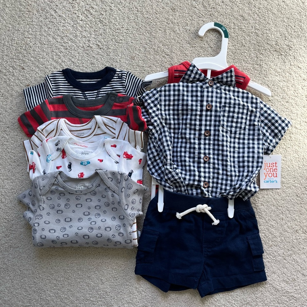 Carters 0-3 months boy set